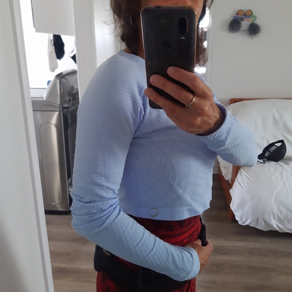 Sport crop top - Picture 8 of 10